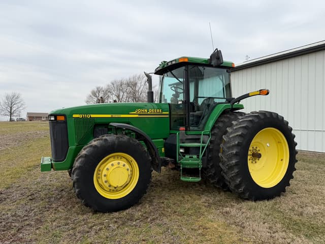 Image of John Deere 8110 equipment image 2