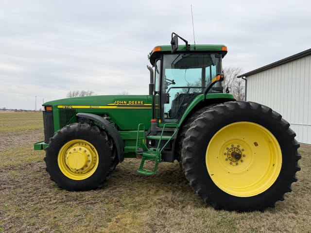 Image of John Deere 8110 equipment image 3