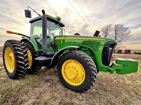 Main image John Deere 8120