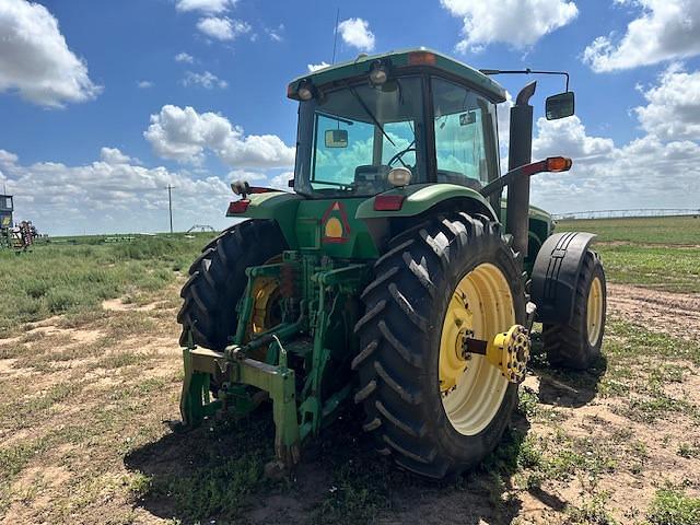 Image of John Deere 8120 Image 1