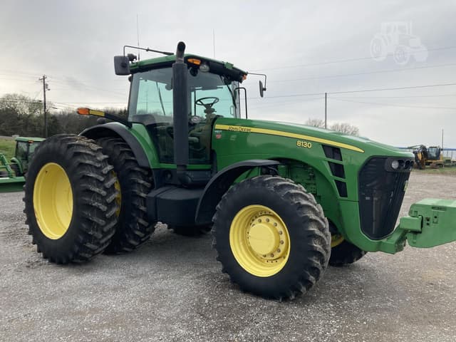 Image of John Deere 8130 equipment image 1