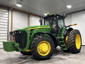 John Deere 8130 Image