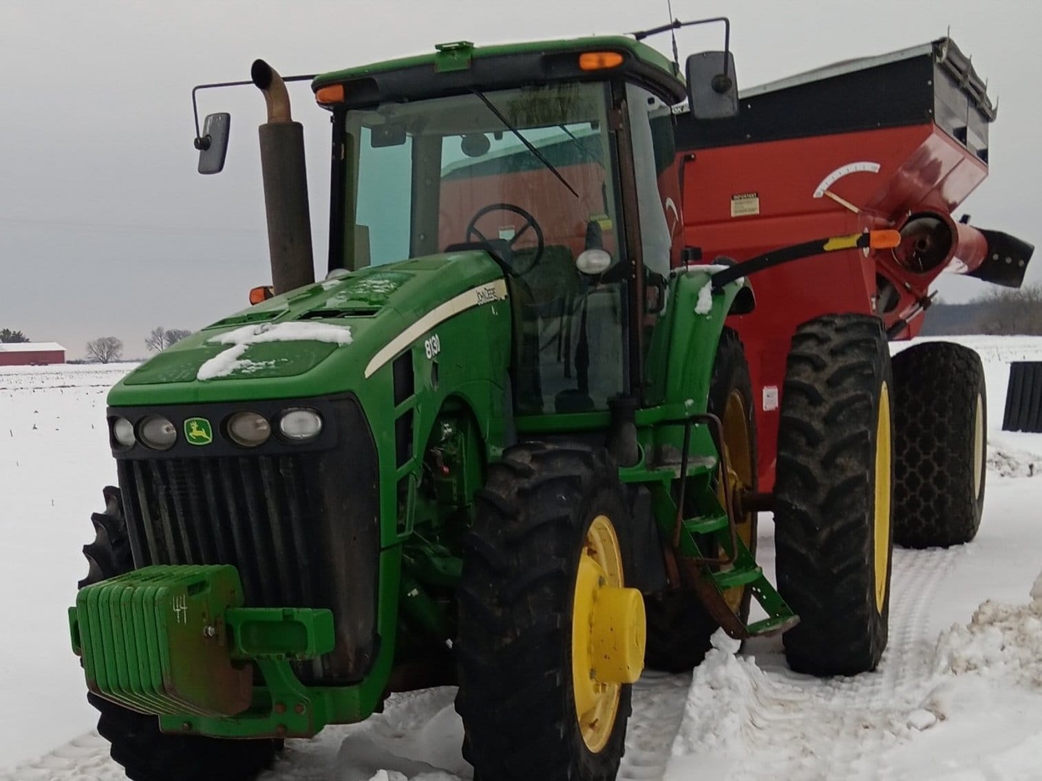 John Deere 8130 Equipment Image0