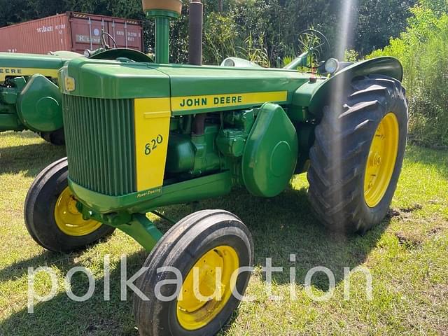 Image of John Deere 820 equipment image 2