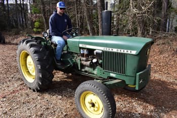 John Deere 820 Equipment Image0