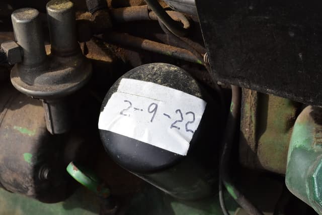 Image of John Deere 820 equipment image 2