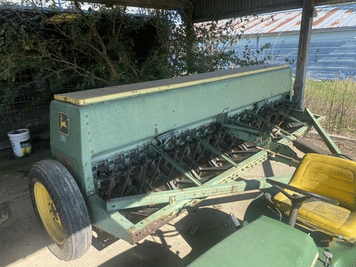 Main image John Deere 8200