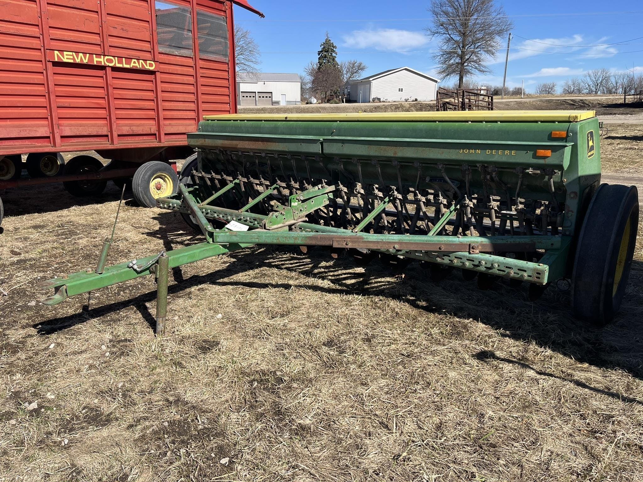 John Deere 8200 Equipment Image0