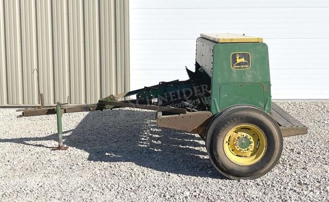 Image of John Deere 8200 equipment image 3