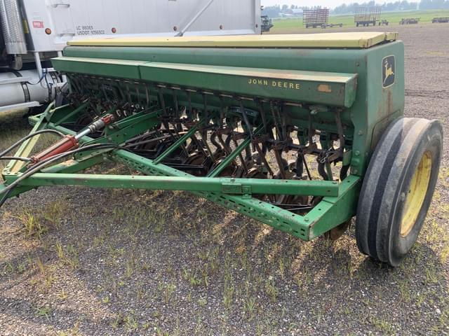 Image of John Deere 8200 equipment image 2