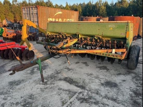 Image of John Deere 8200 Image 0