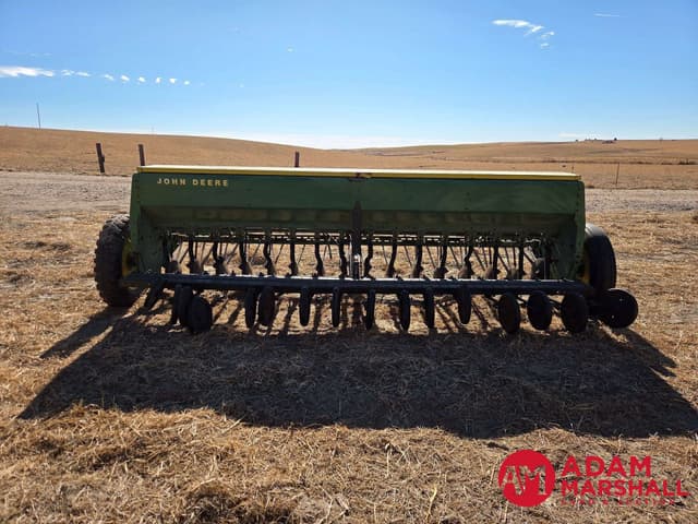 Image of John Deere 8200 equipment image 4