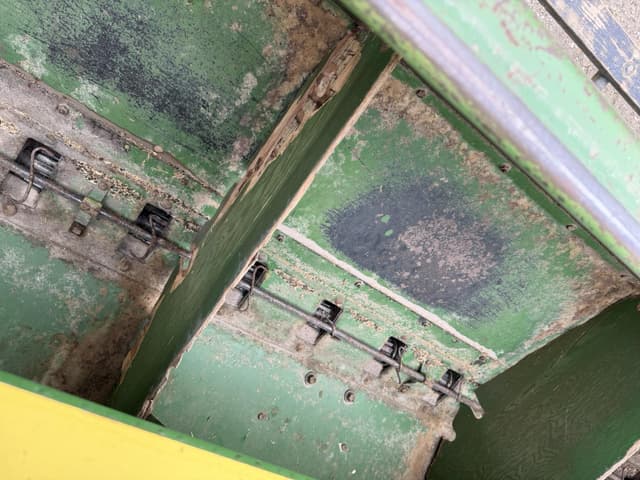 Image of John Deere 8200 equipment image 3