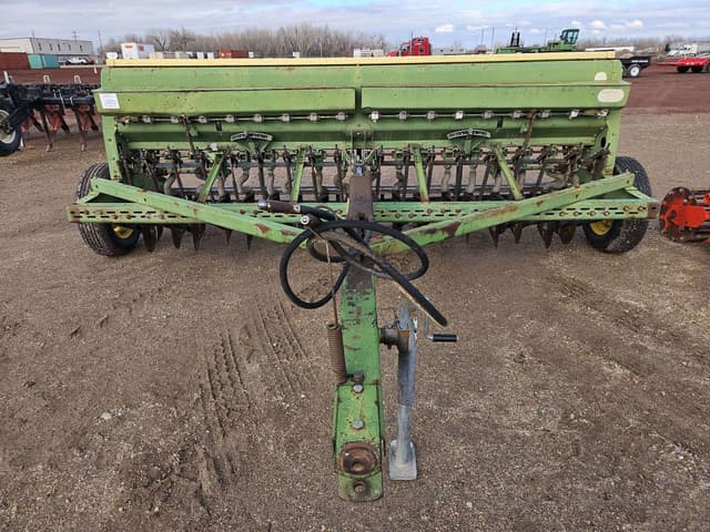 Image of John Deere 8200 equipment image 4