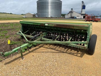 Main image John Deere 8200