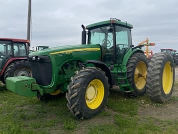 Main image John Deere 8220