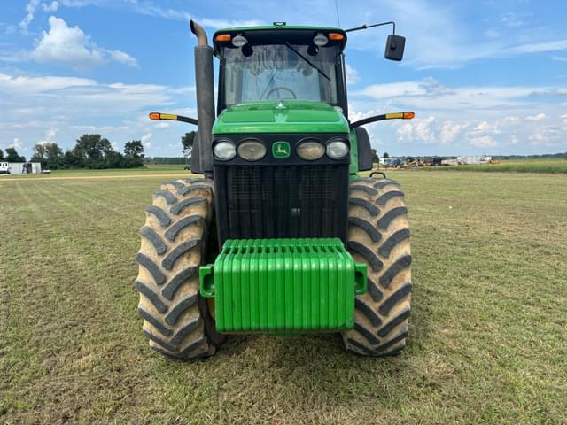 Image of John Deere 8230 equipment image 3