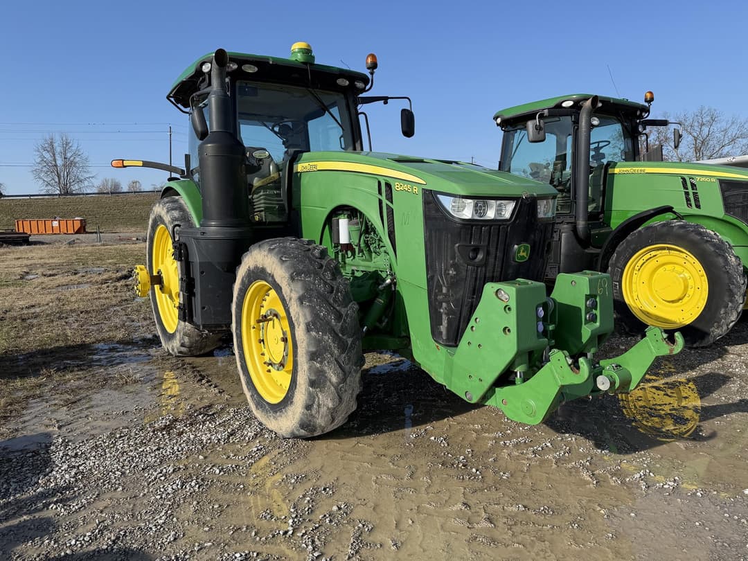 Image of John Deere 8245R Primary image