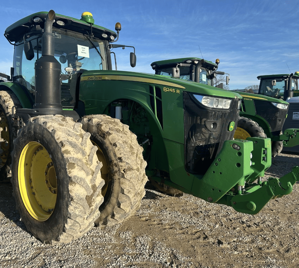 Main image John Deere 8245R