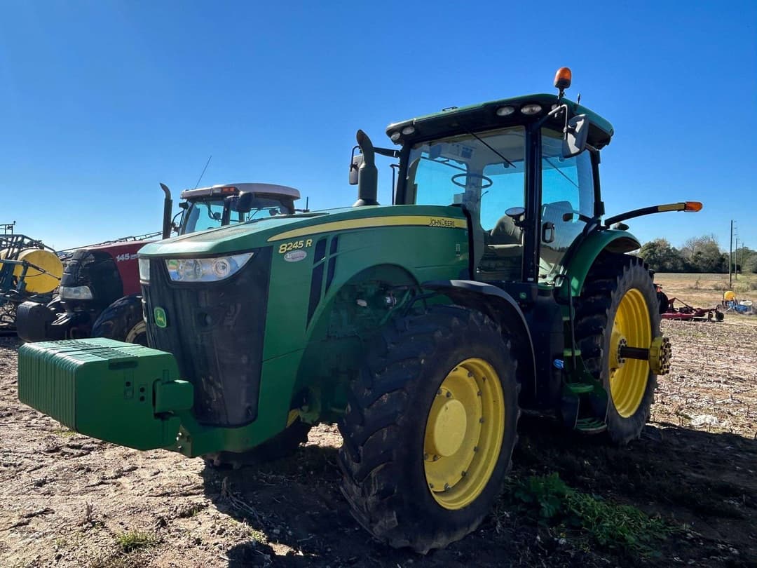 Image of John Deere 8245R Image 1