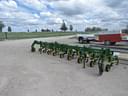 John Deere 825 Image