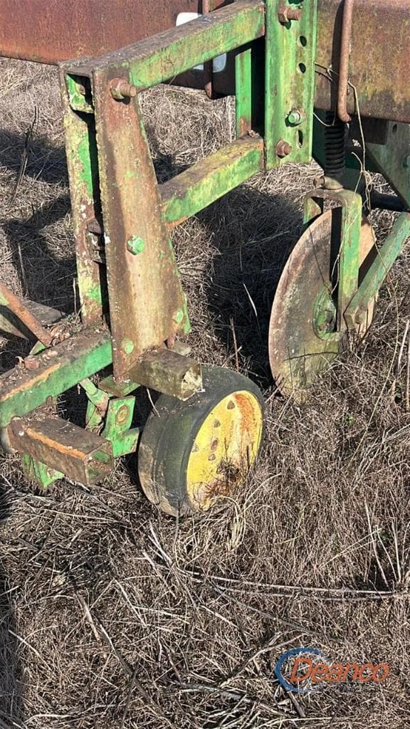 Image of John Deere 825 equipment image 3