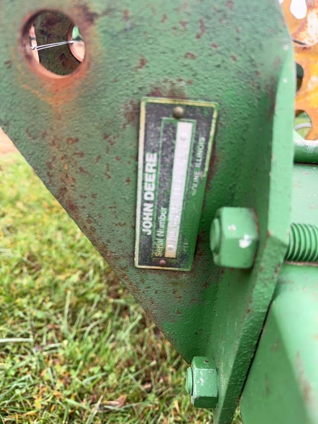 Image of John Deere 825 equipment image 4