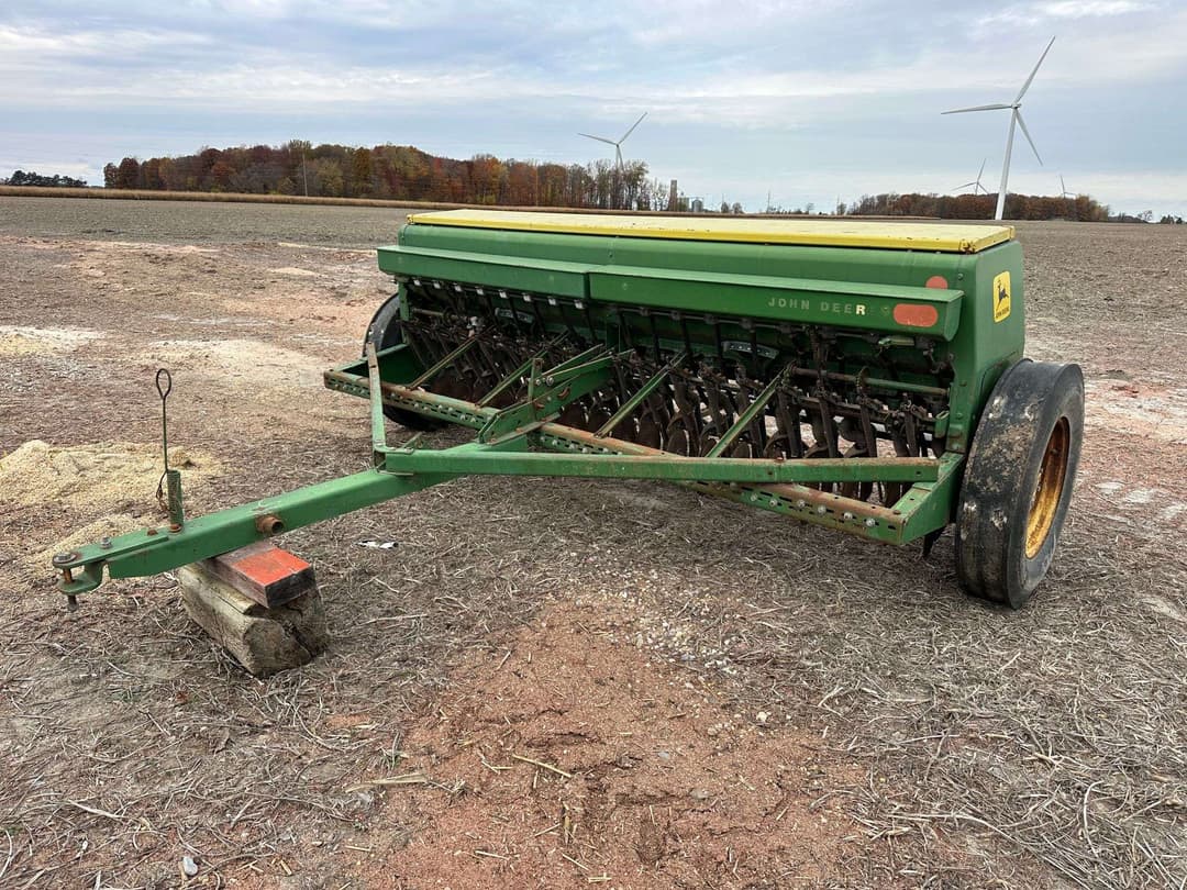 Image of John Deere 8250 Primary image