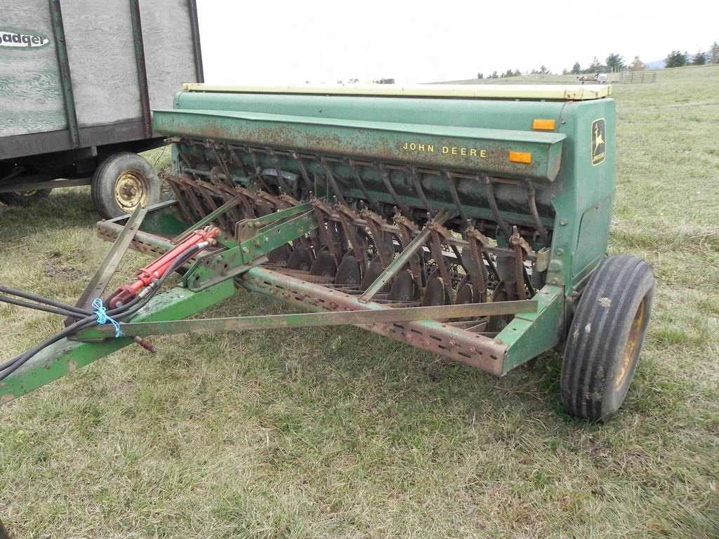 Image of John Deere 8250 Primary image