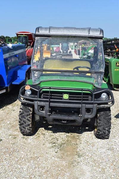 Image of John Deere Gator XUV 825i equipment image 1