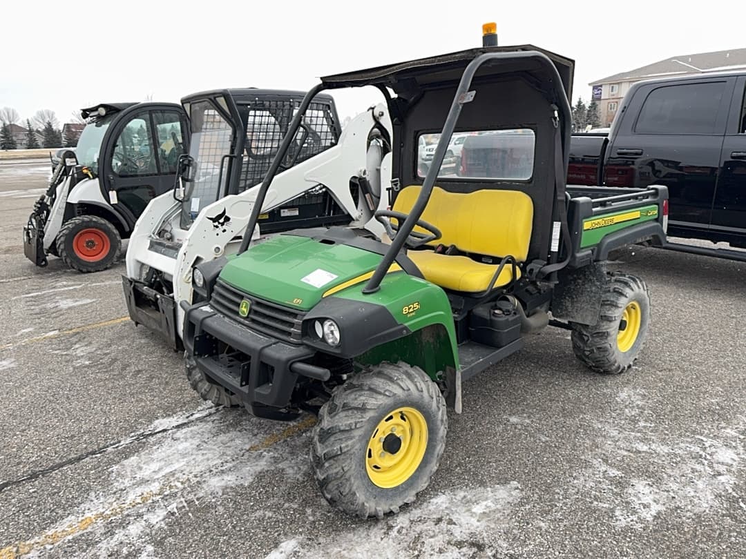 Image of John Deere Gator XUV 825i Primary image