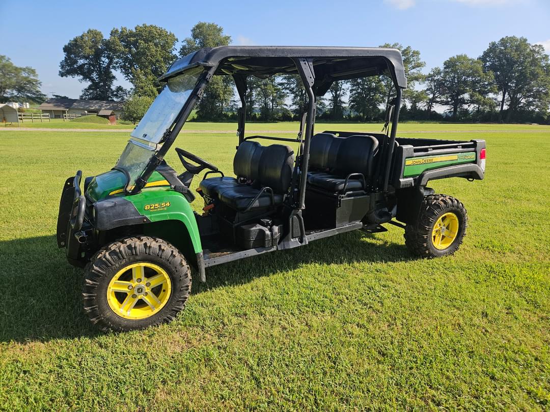 Image of John Deere Gator XUV 825i S4 Primary image