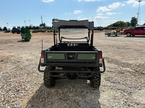 Image of John Deere Gator XUV 825i equipment image 4