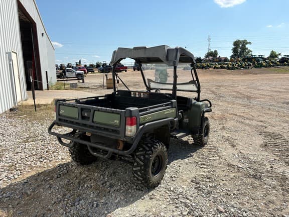 Image of John Deere Gator XUV 825i equipment image 3