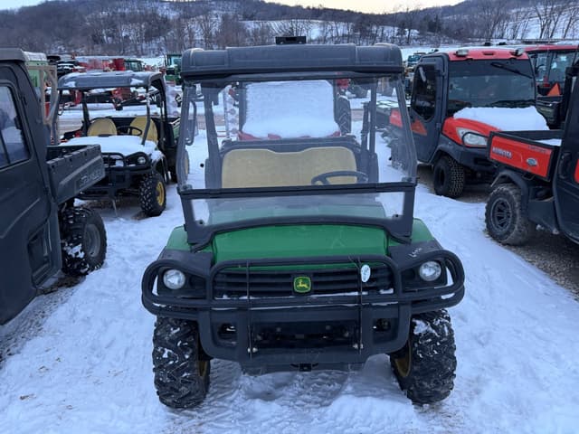 Image of John Deere Gator XUV 825i equipment image 1