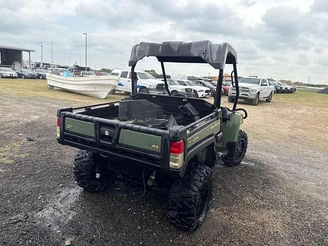 Image of John Deere Gator XUV 825i equipment image 4