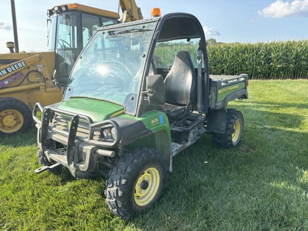 Image of John Deere Gator XUV 825i Primary image