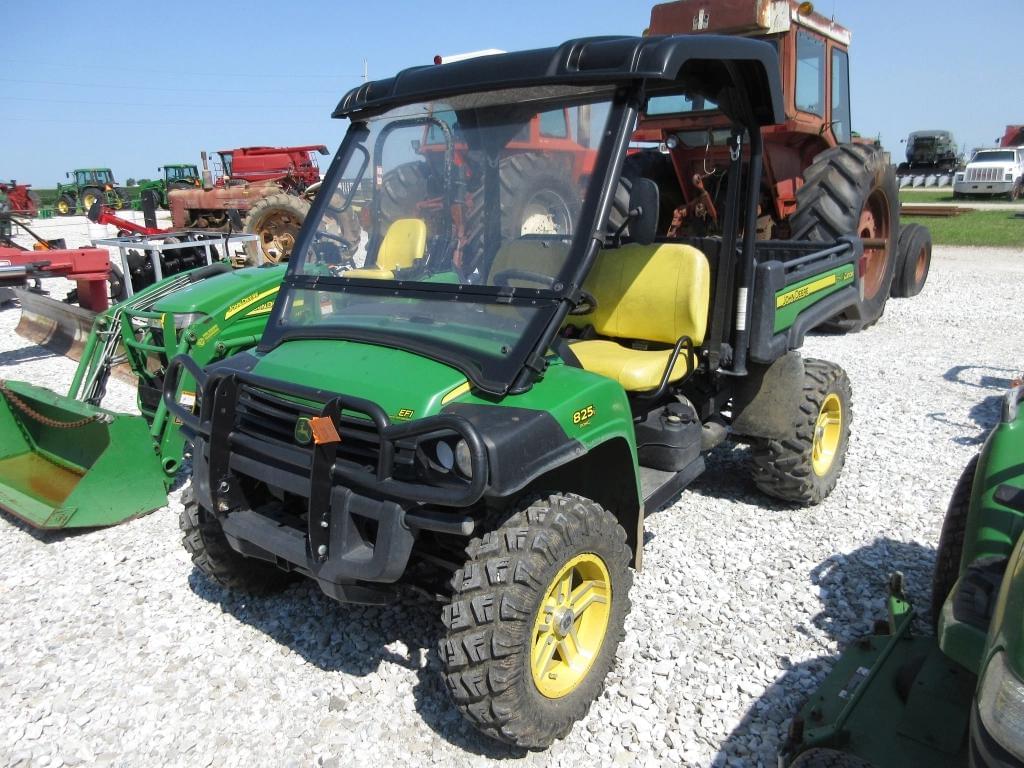 Image of John Deere Gator XUV 825i Primary image