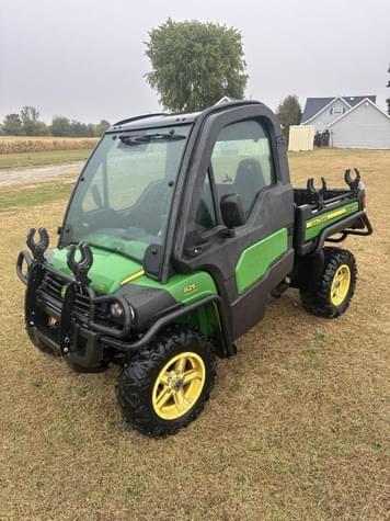 Main image John Deere Gator XUV 825i