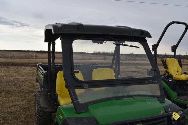 Image of John Deere Gator XUV 825i equipment image 4