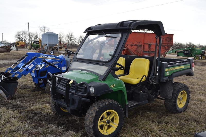 Image of John Deere Gator XUV 825i Primary image