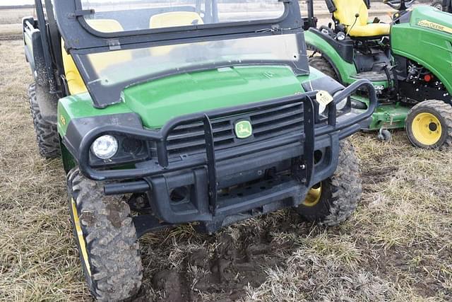 Image of John Deere Gator XUV 825i equipment image 3