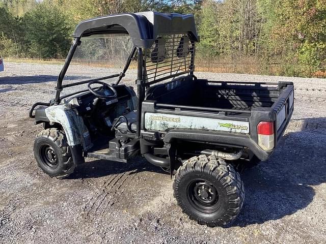 Image of John Deere Gator XUV 825i equipment image 3