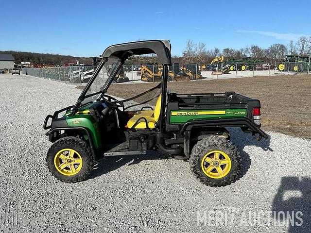 Image of John Deere Gator XUV 825i equipment image 1