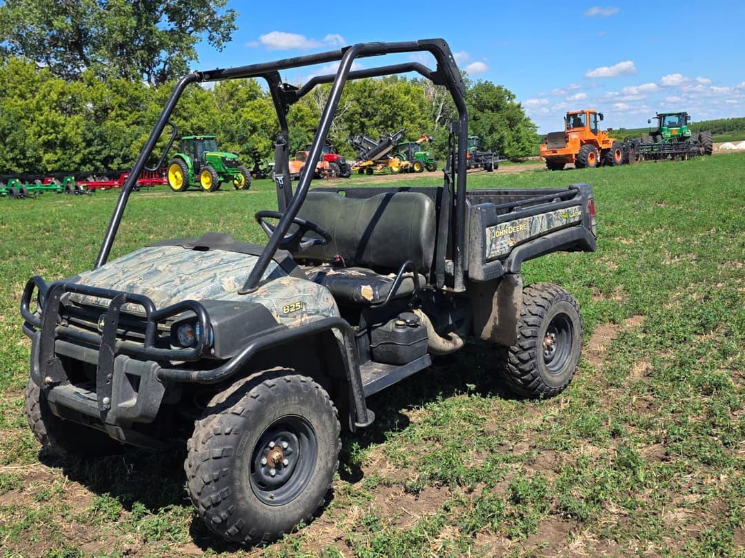 Image of John Deere Gator XUV 825i Primary image