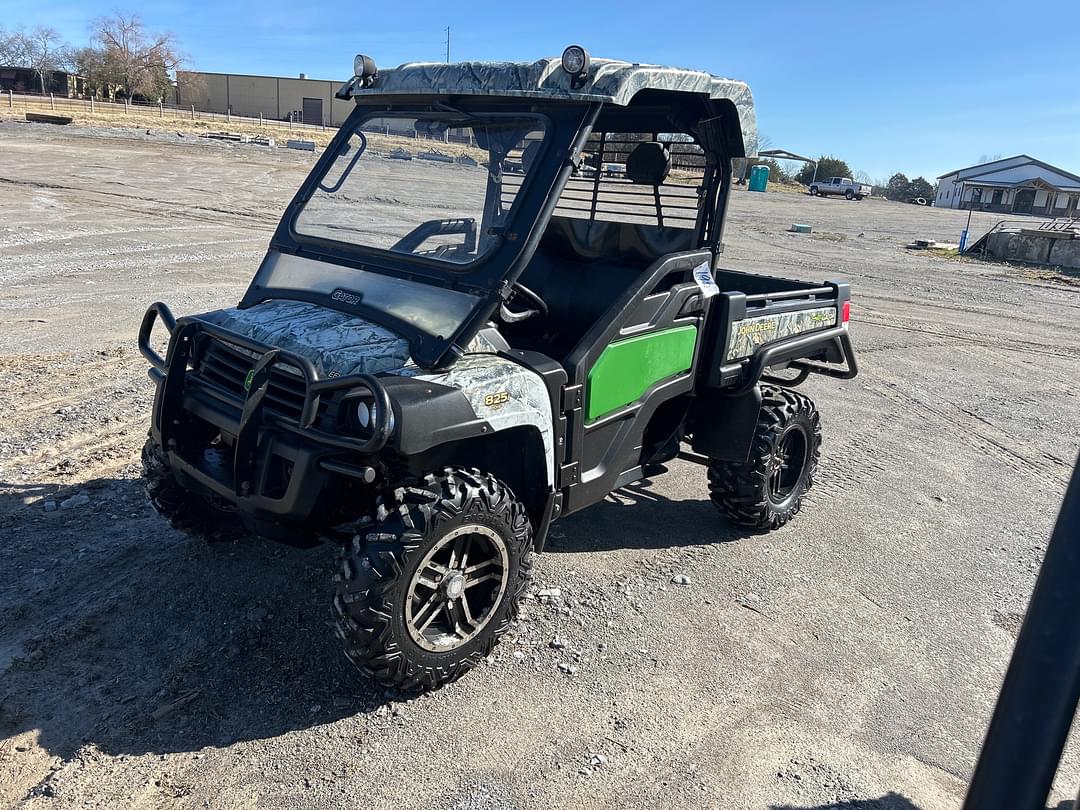 Image of John Deere Gator XUV 825i Primary image