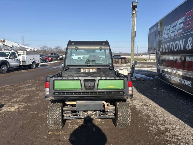 Image of John Deere Gator XUV 825i equipment image 2
