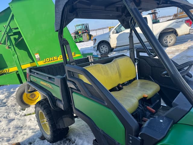 Image of John Deere Gator XUV 825i equipment image 4