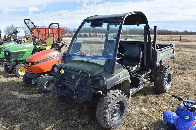 Image of John Deere Gator XUV 825i Primary image