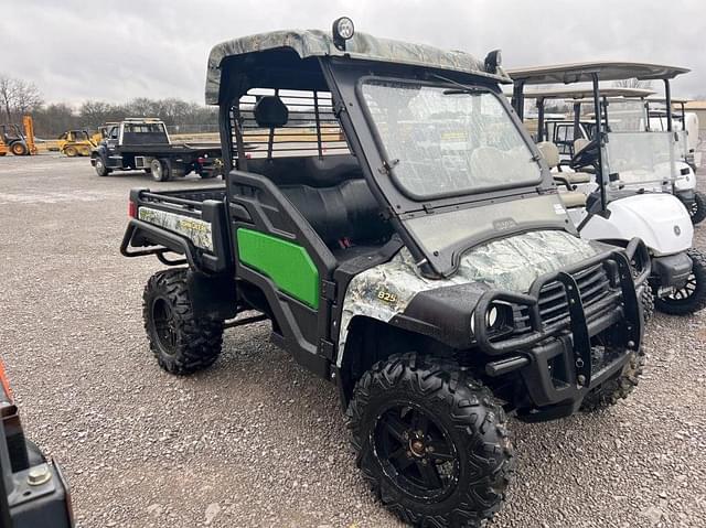 Image of John Deere Gator XUV 825i equipment image 1